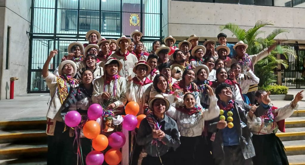 Noticia -Celebración del 25.º Festival de Folklore Interfacultades de la UNMSM Marca un Hito en su 472.º Aniversario